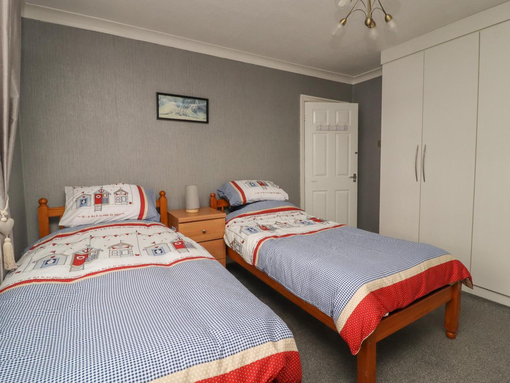 Вилла 19 Slinger Road Кливлис Экстерьер фото