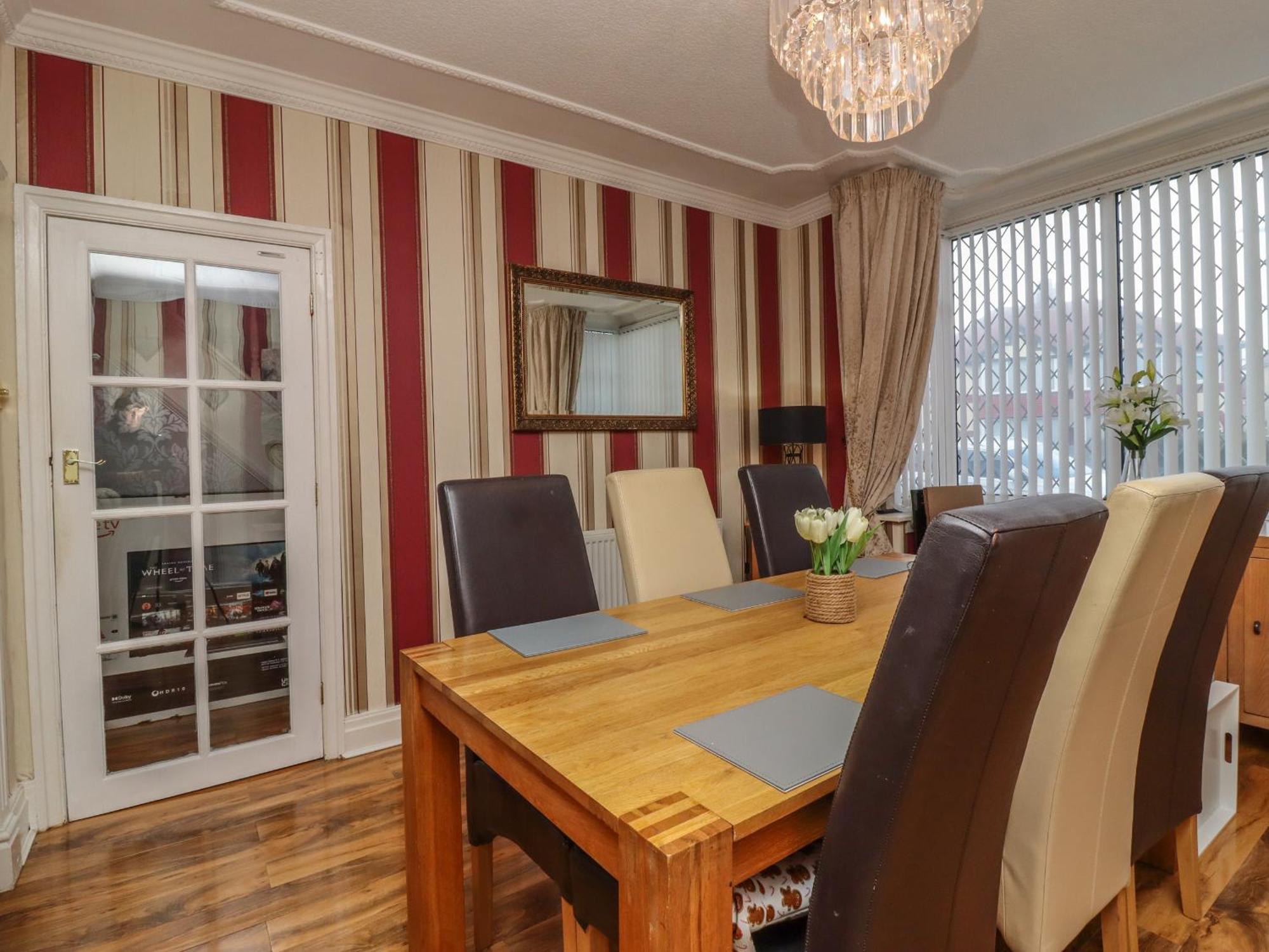 Вилла 19 Slinger Road Кливлис Экстерьер фото